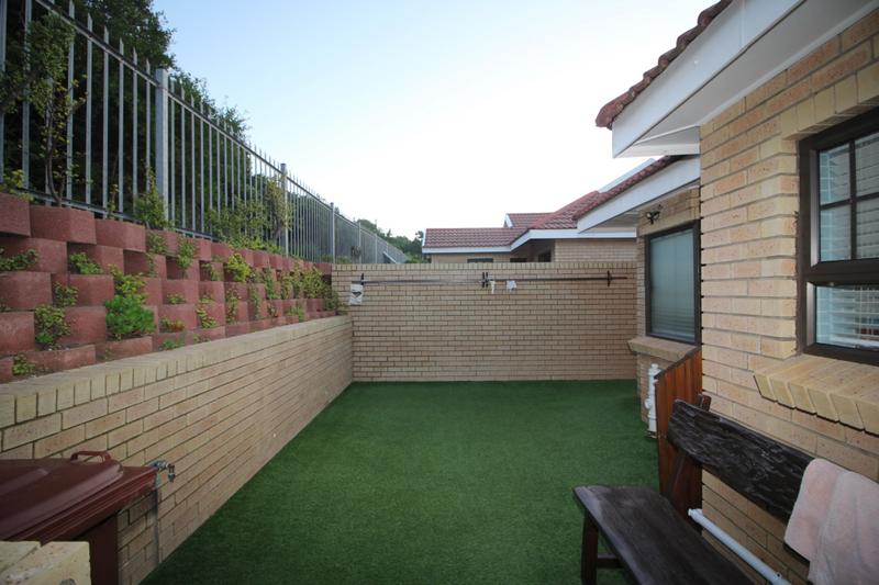 3 Bedroom Property for Sale in Hersham Western Cape